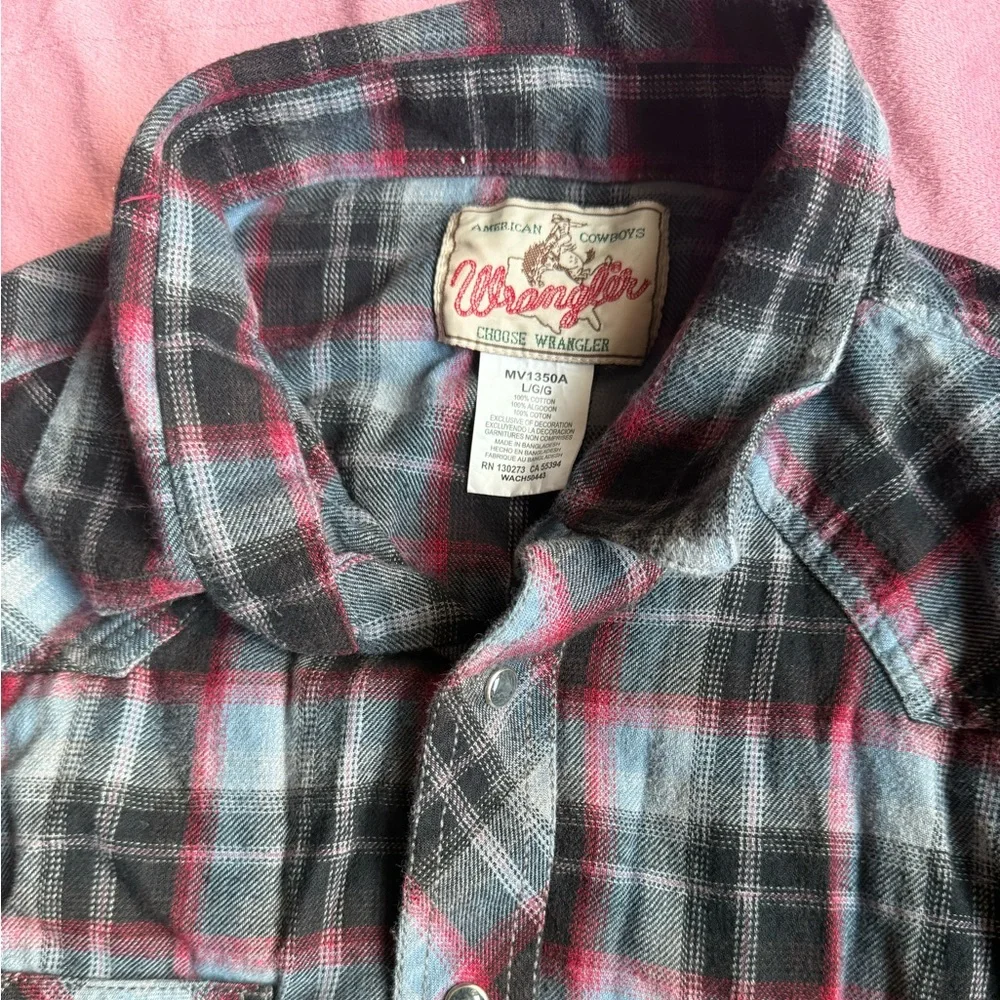 Wrangler Checkered Shirt - Black, Red, and Blue - Picture 3 of 6